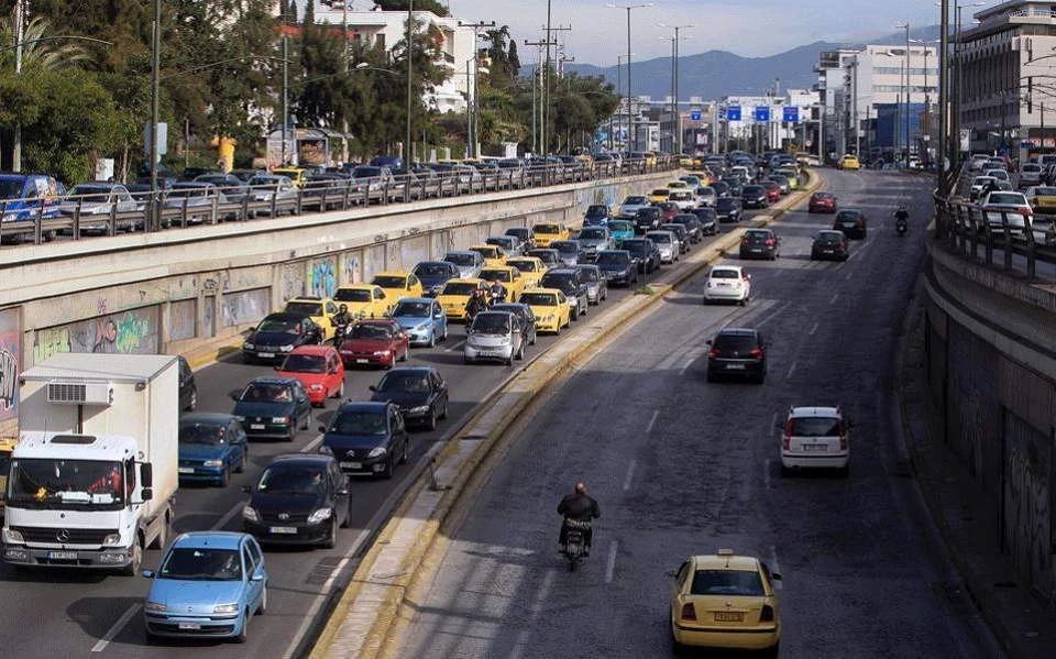 Αυξημένα μέτρα της Τροχαίας για τις Απόκριες και την Καθαρά Δευτέρα